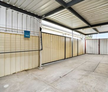 Modern Four Bedroom In a Convenient Location! - Photo 4