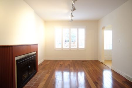 For Lease - 8 Lynndale Road, Toronto, Ontario - Photo 3