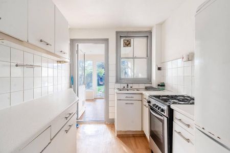 2 bedroom terraced house to rent - Photo 5