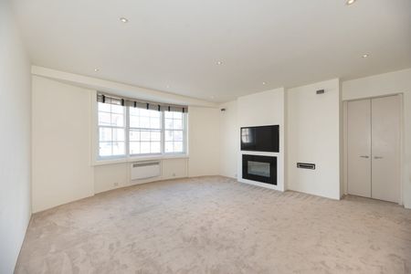 1 Bed Flat, Eaton Place, SW1X - Photo 4