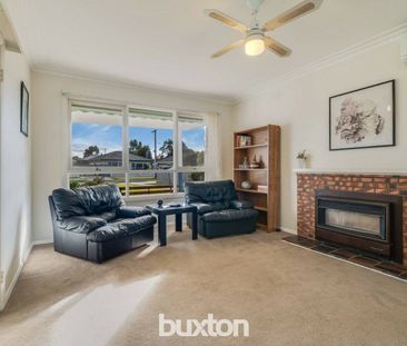 Spacious 3-Bedroom Home with Workshop & Rumpus in Prime Newcomb Loc... - Photo 6
