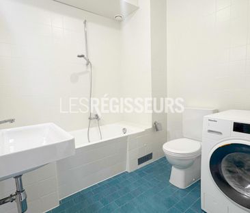 Avec une vue directe sur le jardin de la copropriété - Photo 4