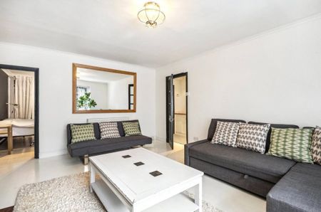 1 Bed Flat, Ladbroke Grove, W10 - Photo 3