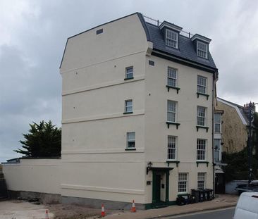 2 bedroom flat to rent - Photo 5