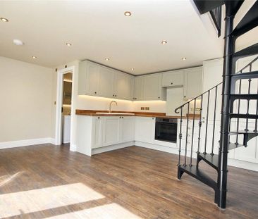 1 bedroom detached house to rent - Photo 2