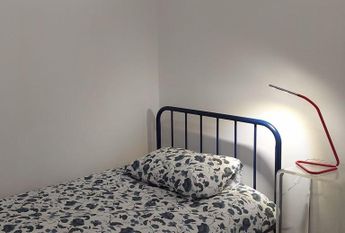 Alugamos quartos ou apartamento a meninas estudantes
