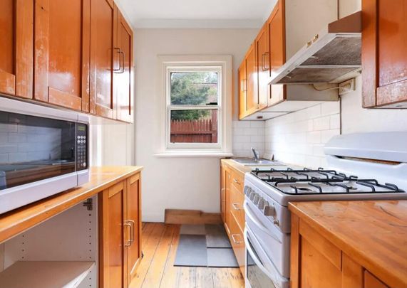 Brunswick East - Photo 1