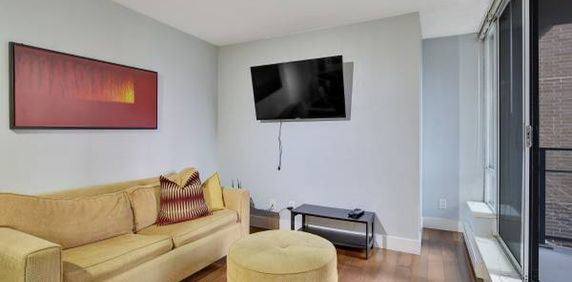 AVAILABLE Feb 1st-Pet FRIENDLY FURNISHED 2 BEDROOM@1088 Richards - Photo 2