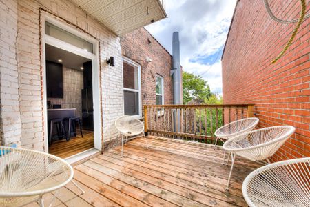 848 Av. du Mont-Royal E. - Photo 3