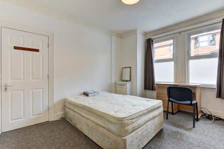 7 bedroom house to rent - Photo 2