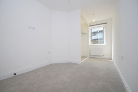 Clearview House, Northwood, HA6 - Photo 3