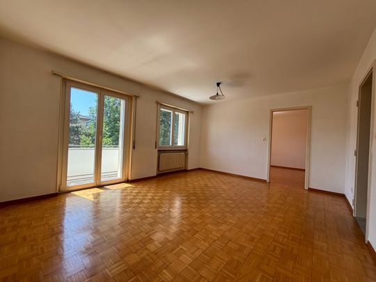 Spacieux appartement de 4 pièces avec balcon à Delémont - Photo 1
