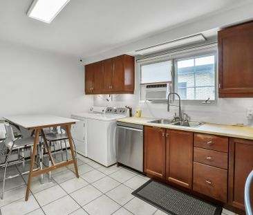 5796 Av. Melling Côte-Saint-Luc, QC H4W - Photo 5