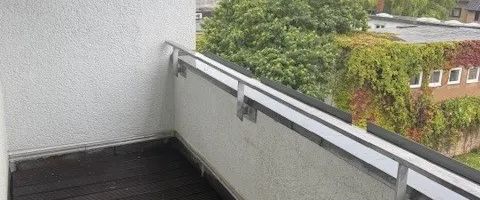 Helle 2 Zimmerwohnung mit Wohnküche und 2 Balkonen - Photo 1