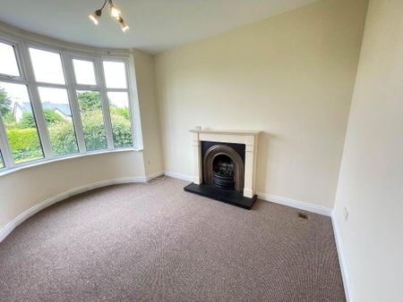 38 Demesne Road, Holywood, BT18 9NB - Photo 3