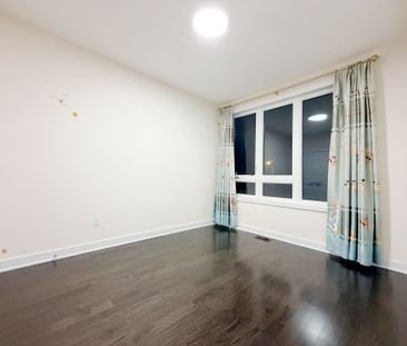 For Lease - 8 Anchusa Drive, Richmond Hill, Ontario - Photo 4