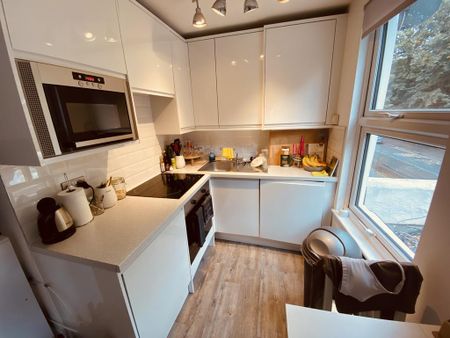 1 bedroom flat to rent - Photo 5