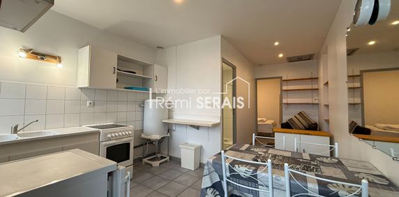 Location Appartement 2 pièces 28m² - Photo 2