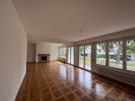 Large, bright 3.5-room apartment on the ground floor - Photo 5