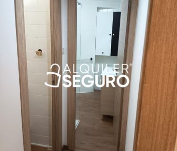 Piso de alquiler en Canovas Antonio, Doctor Cerrada - Photo 2