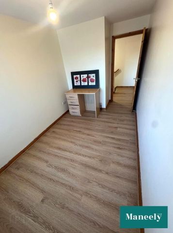 156e Moore Street - Photo 2