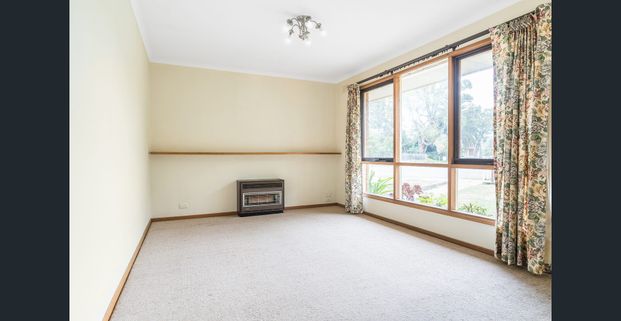 Beautifully Presented Three-Bedroom Home in Prime Grovedale Location - Photo 1