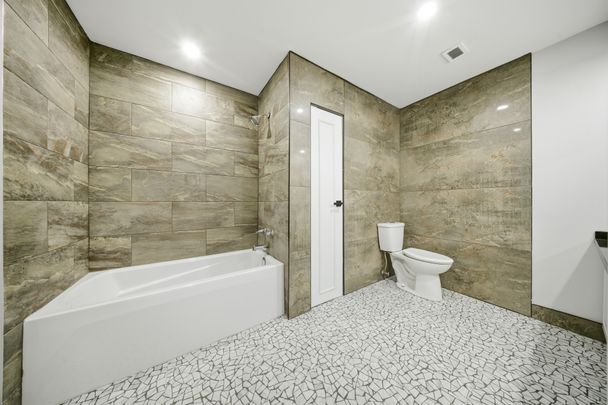 For Lease - 222 Jackson Street Unit# PH3, Hamilton, Ontario - Photo 1