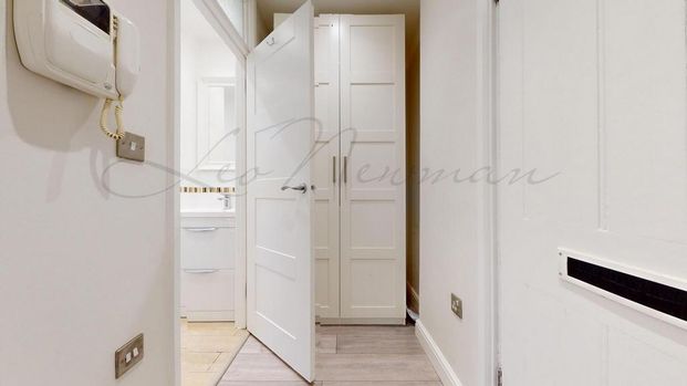 Studio to rent - Photo 1