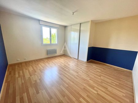 Location Maison 5 pièces 130m² - Photo 2