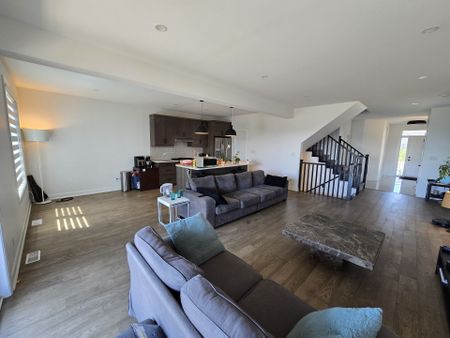 For Lease - 3917 Mitchell Crescent, Fort Erie, Ontario - Photo 4