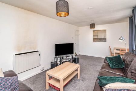 2 bedroom apartment to rent - Photo 4