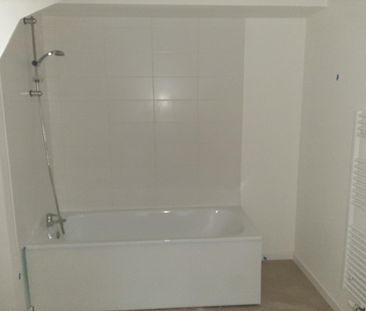 location Appartement T4 DE 78.82m² À LENS - Photo 3