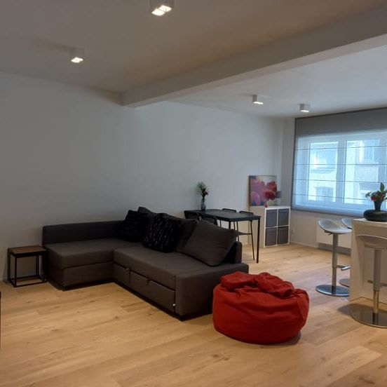 Appartement te huur - Photo 1