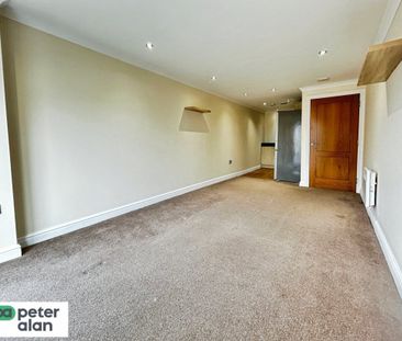 Lakelands Court, Rhydypenau Road - Photo 2