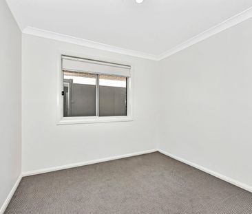 Low maintenance living in Katherine's Landing Estate - Photo 1