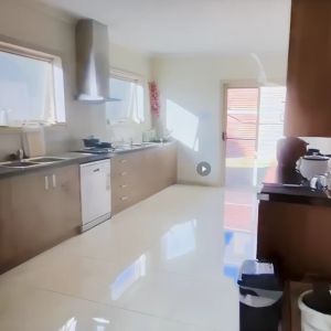 Single Room - Photo 2