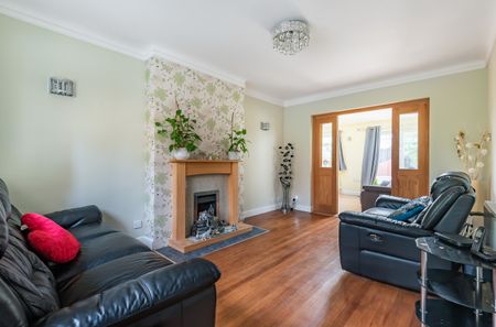 4 bedroom detached house to rent - Photo 5