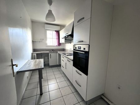 Location appartement 4 pièces, 73.82m², Bussy-Saint-Georges - Photo 3