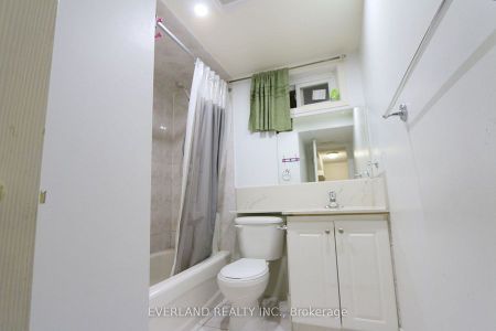 For Lease - 221 Placentia Boulevard Unit# Basement, Toronto, Ontario - Photo 3