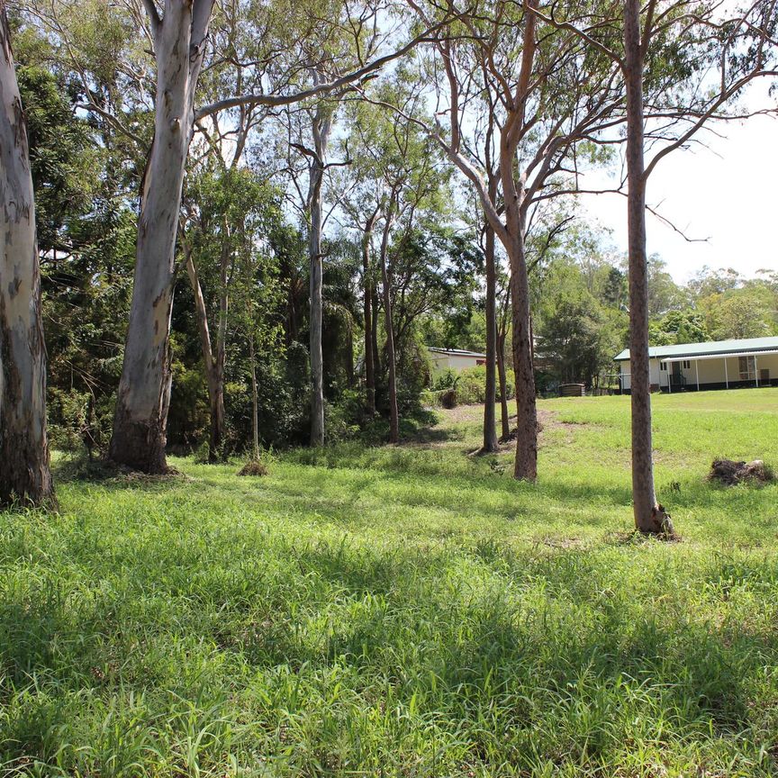 PARK YOUR TRUCK OR STORE YOUR CARAVAN? - Photo 1