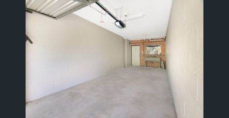 1/32 Birdwood Street, Coorparoo, Qld 4151 - Photo 5