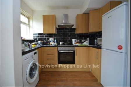 3 Bedroom for rent Leeds - Photo 4