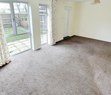 3 bedroom terraced house to rent - Photo 6