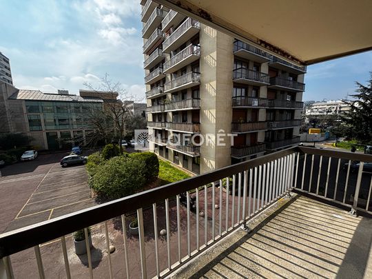 Apartment - Photo 1