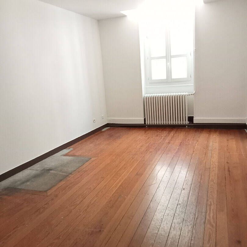 Location appartement 2 pièces 64.03 m² à Mâcon (71000) - Photo 1