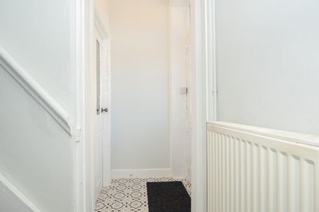 2 bedroom House To Let - Photo 4
