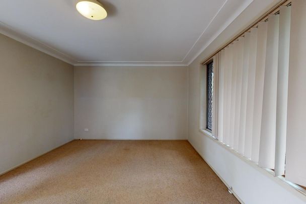 2/4 Lowe Street, Hamilton South NSW 2303 - Photo 1