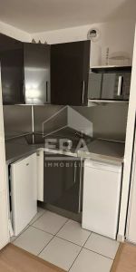 Studio lumineux 23 m2 en rez-de-jardin - Photo 4