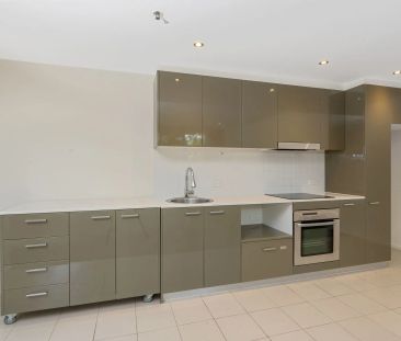 Inner City Living - Photo 5