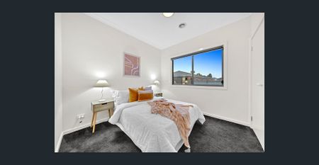 An Outstanding Family Home! - Photo 3